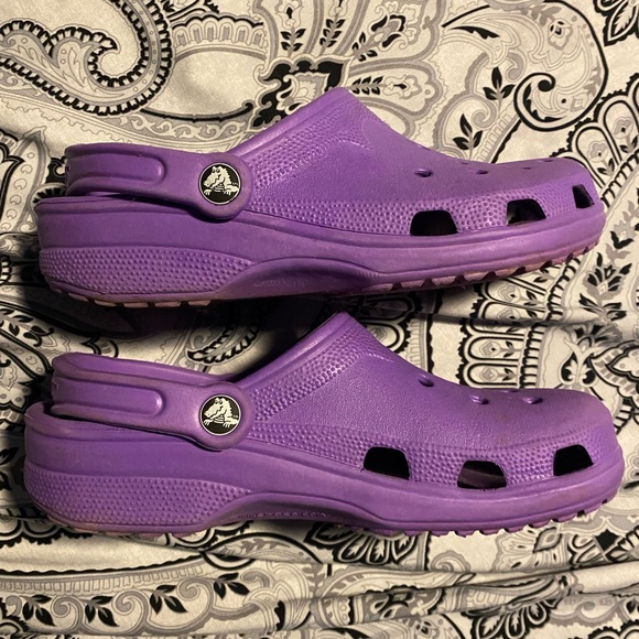 Unisex CROCS Classic Clog Purple Size W 8-9 Men 6-7 - Picture 3 of 11